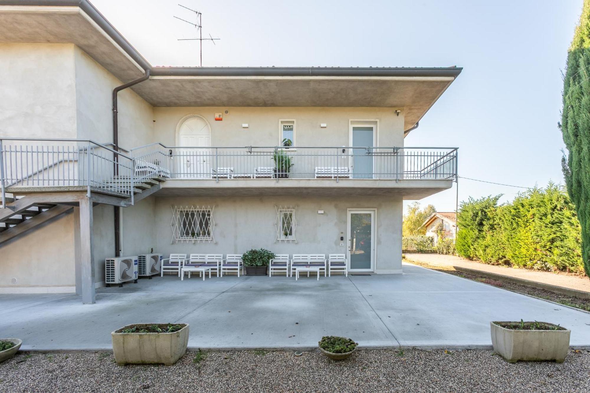 Bed Gold Apartment Castelnuovo del Garda Exterior foto