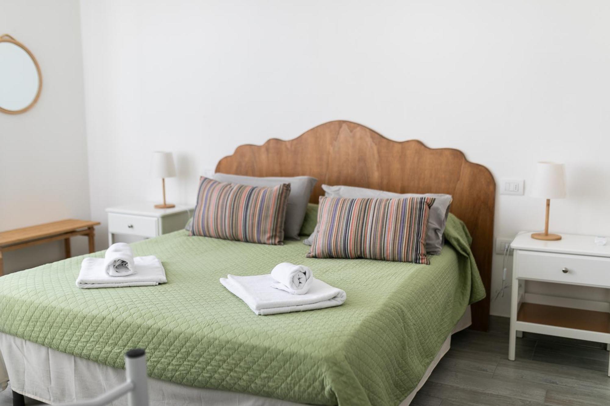 Bed Gold Apartment Castelnuovo del Garda Exterior foto