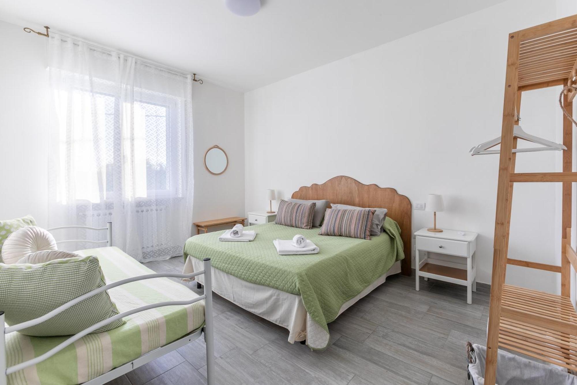 Bed Gold Apartment Castelnuovo del Garda Exterior foto