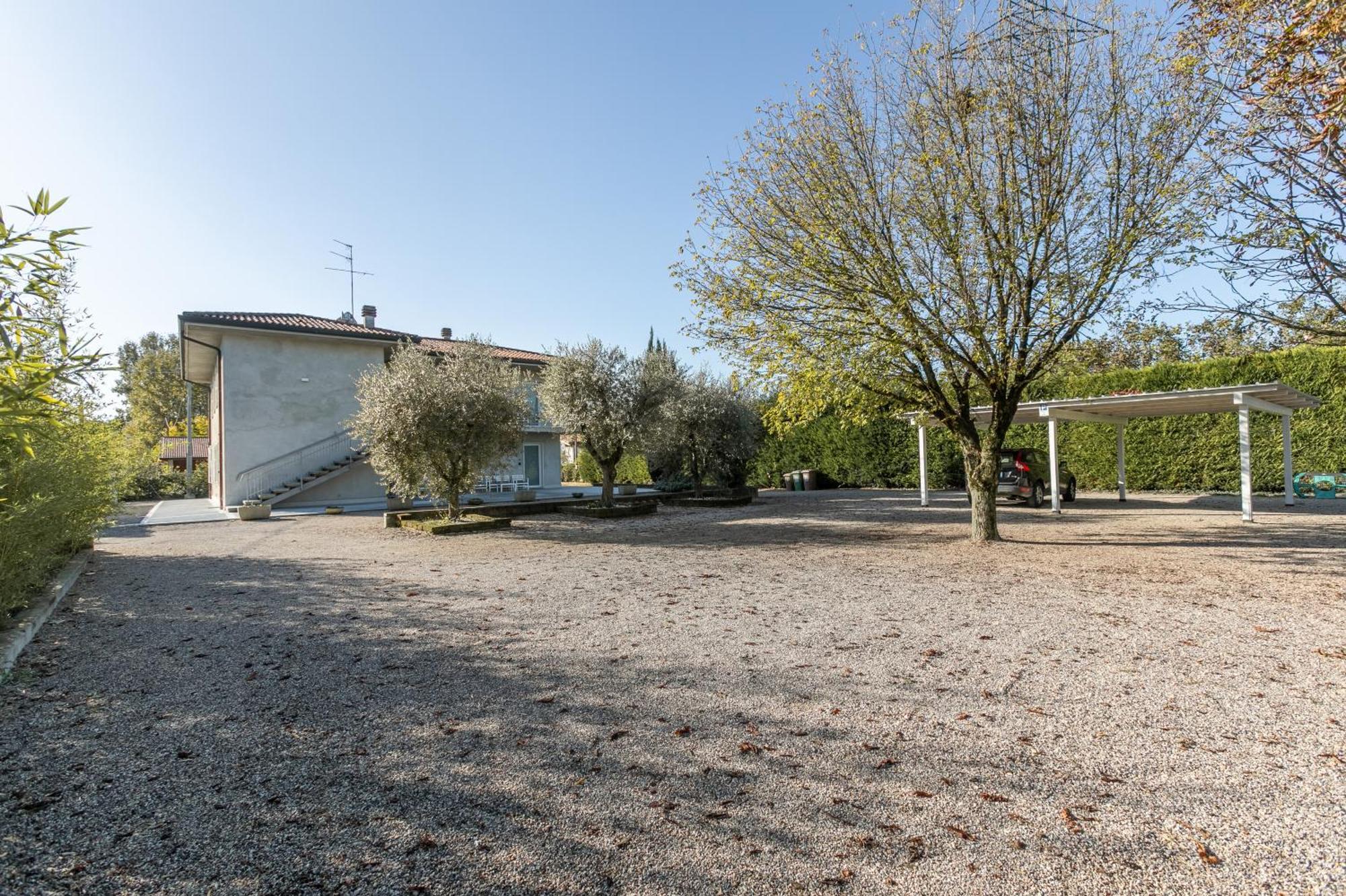 Bed Gold Apartment Castelnuovo del Garda Exterior foto